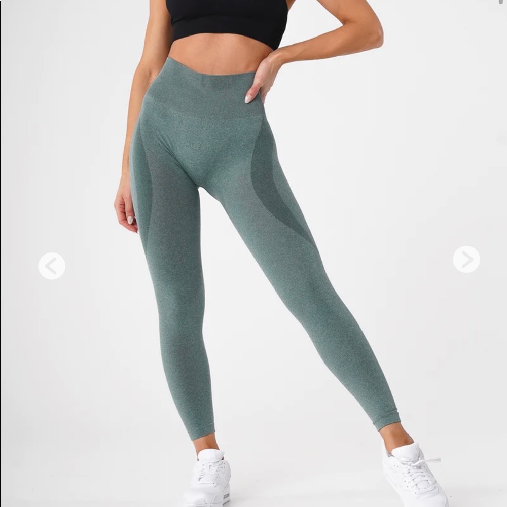 NVGTN dark green contour leggings